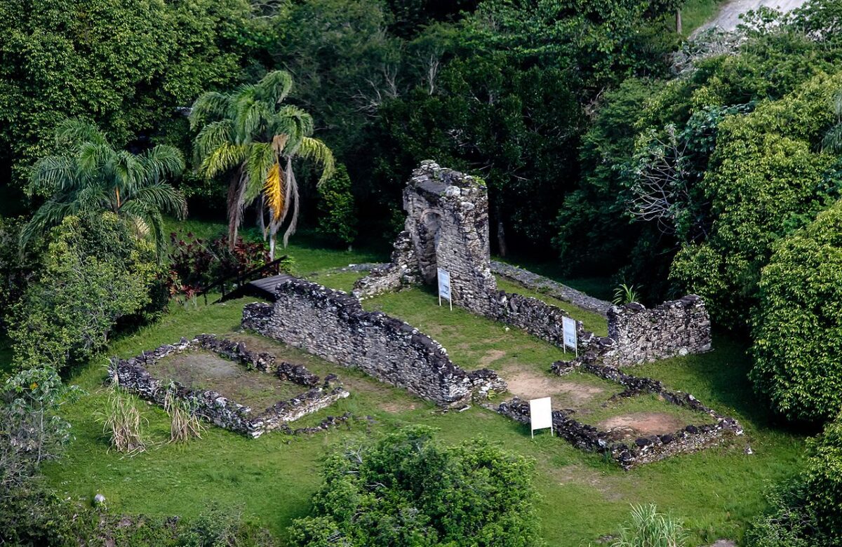 Explorando as Ruínas do Abarebebê em Peruíbe: Um Passeio pela História